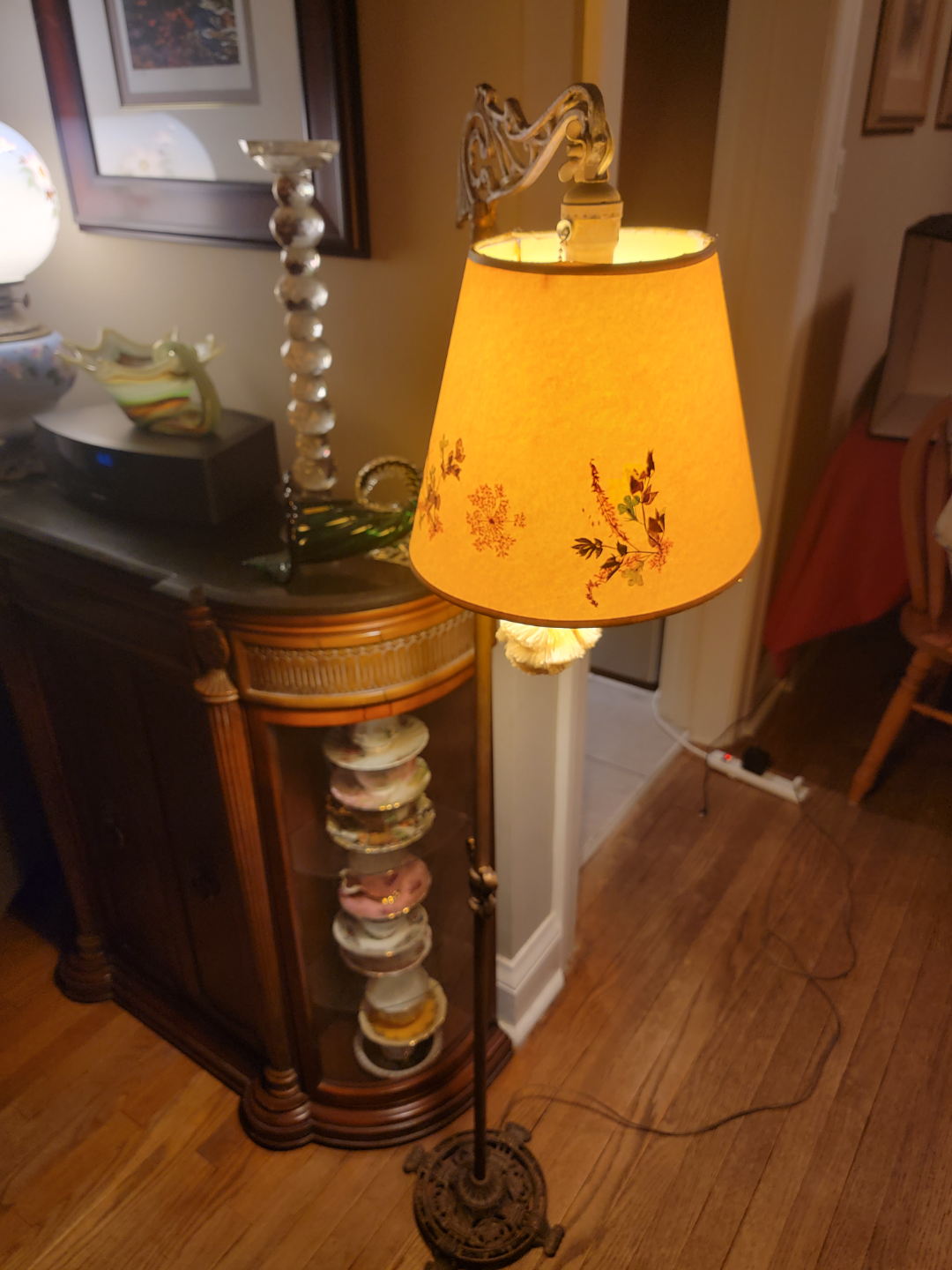 Antique brass  bridgeLamp with Floral paper Shade - photo 2