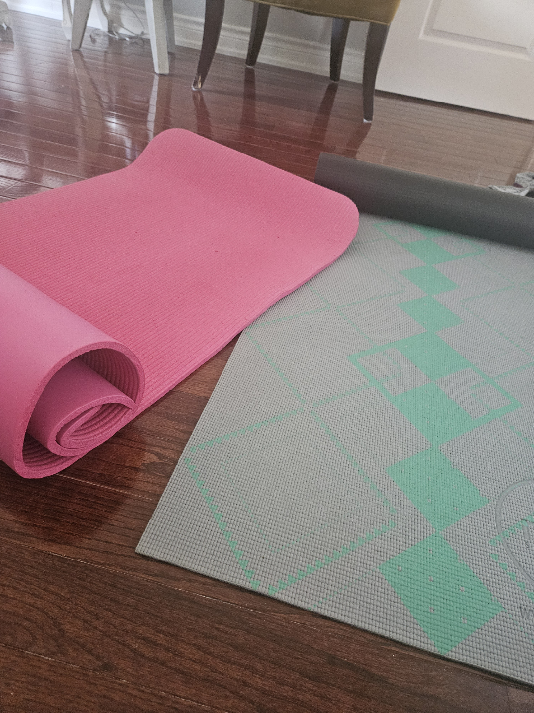 Two Yoga Mats - Pink and Grey 💚