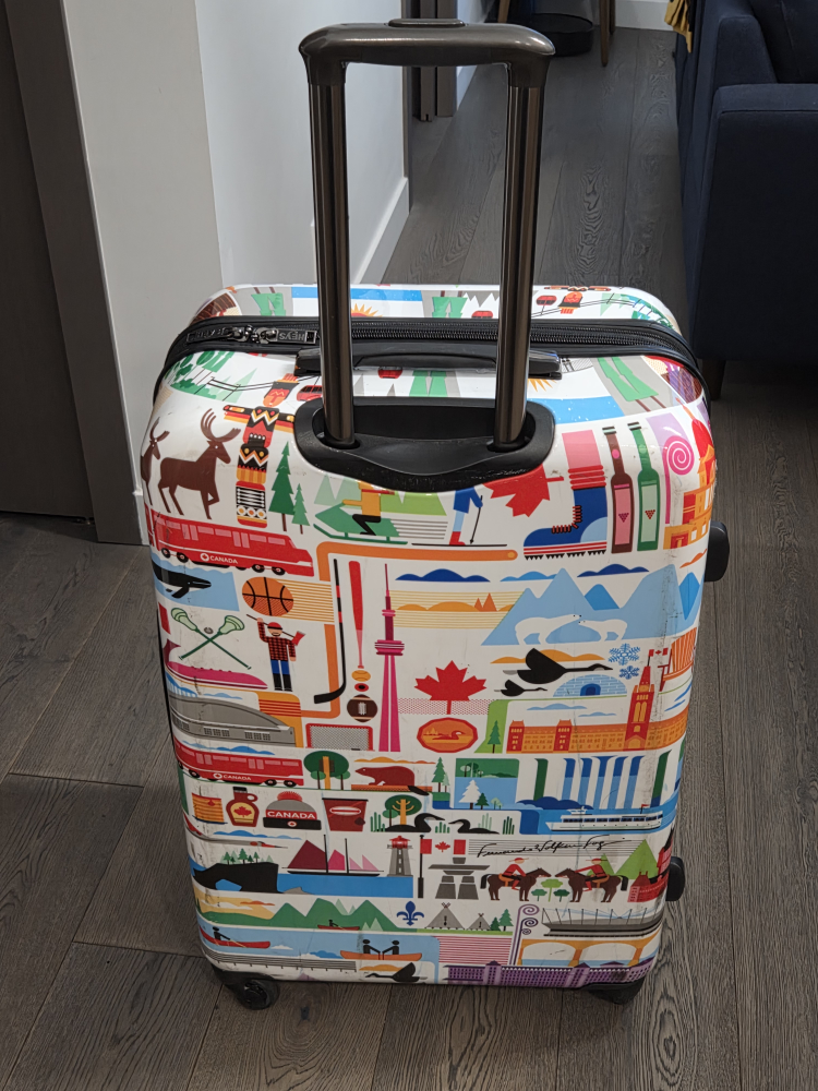Heys Canada 30" suitcase - photo 2