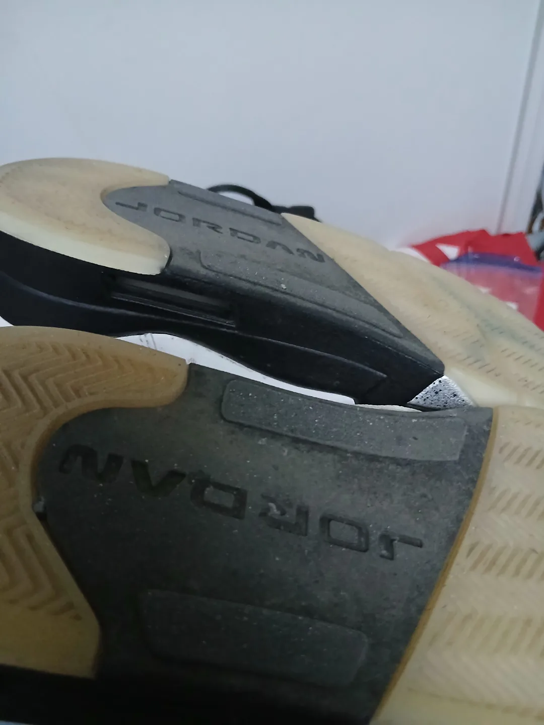 Air Jordan 5 Retro 'Alternate Bel-Air' image indicator(4)