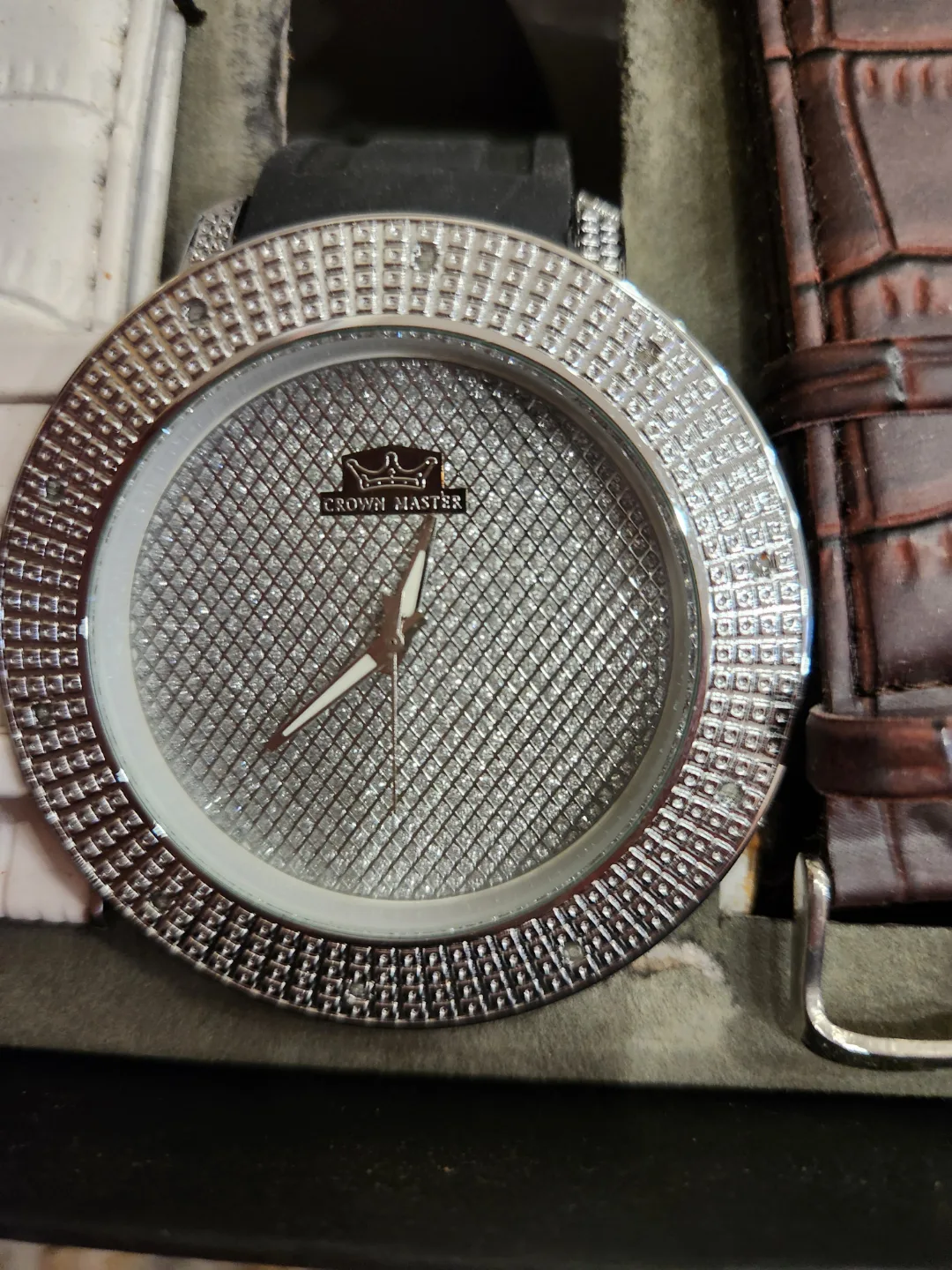 Crown Master Iced-Out Watch with Extra Bands image indicator(2)