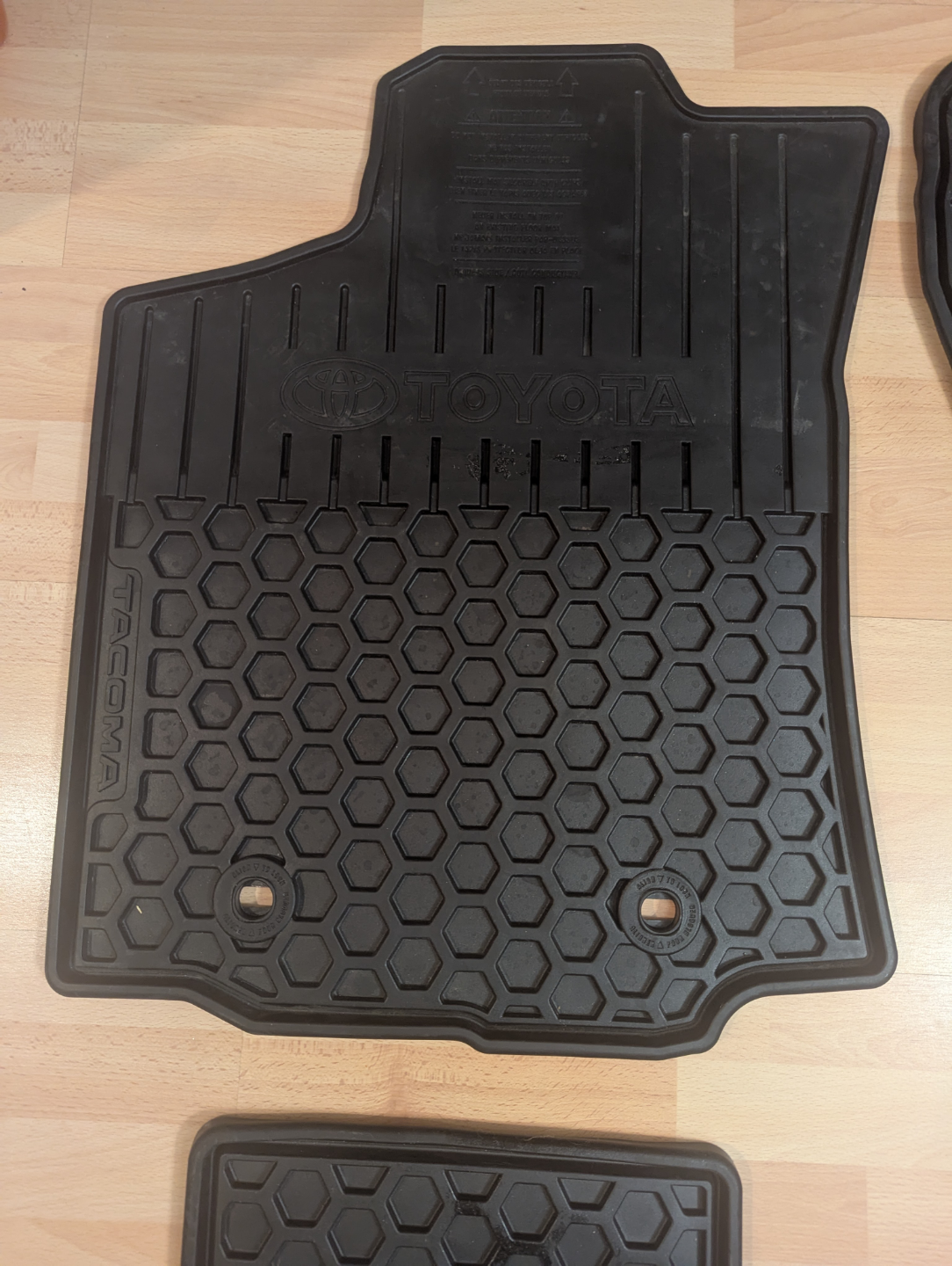 NEW Genuine all weather Toyota Tacoma floor mats Black - photo 2