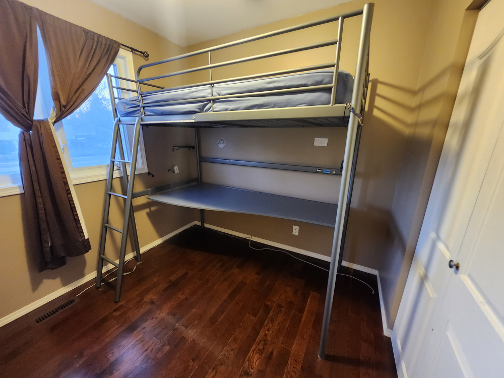 Metal Loft Bed with Built-in Desk - photo 5