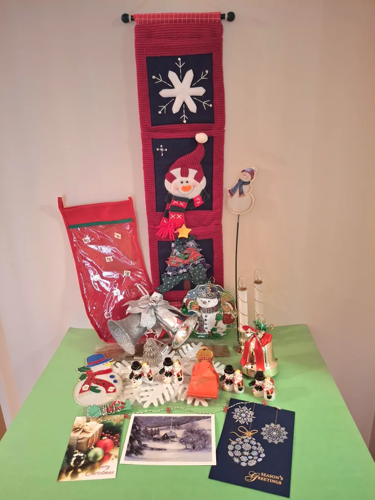Christmas Decorations ($1 - $5 each) thumbnail