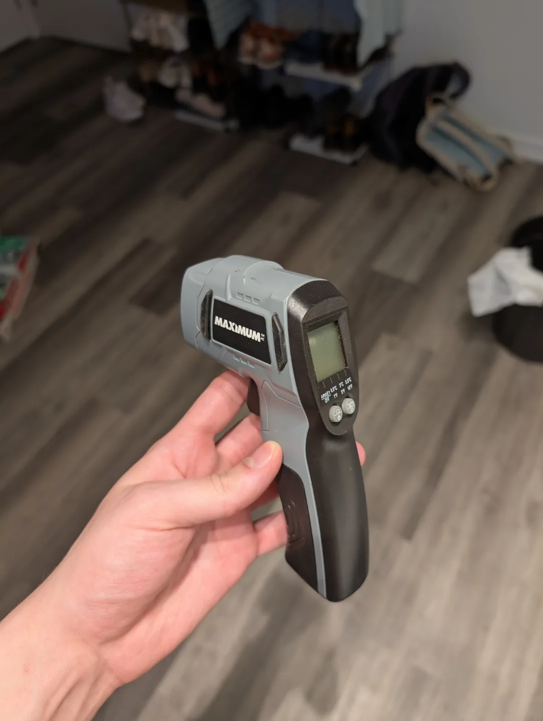 Maximum Laser Infrared Thermometer thumbnail
