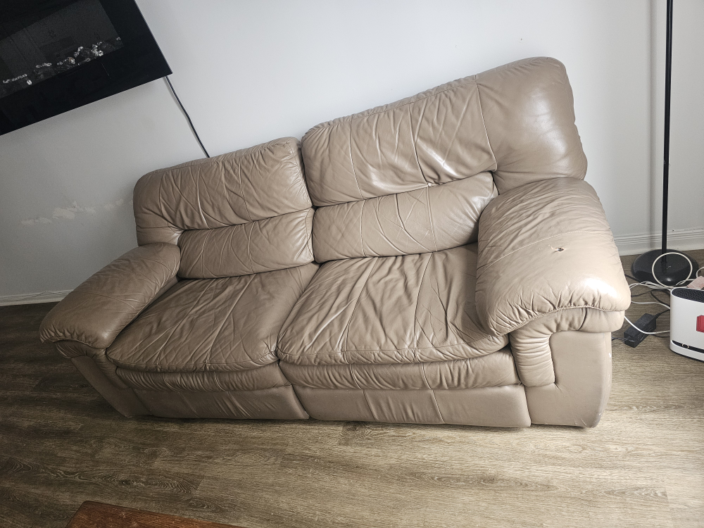 Recliner Sofa - Beige Leather - photo 2