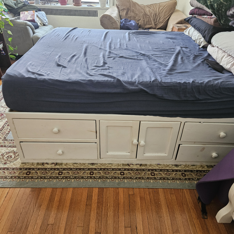 White Wooden Storage Bed Frame Queen Size