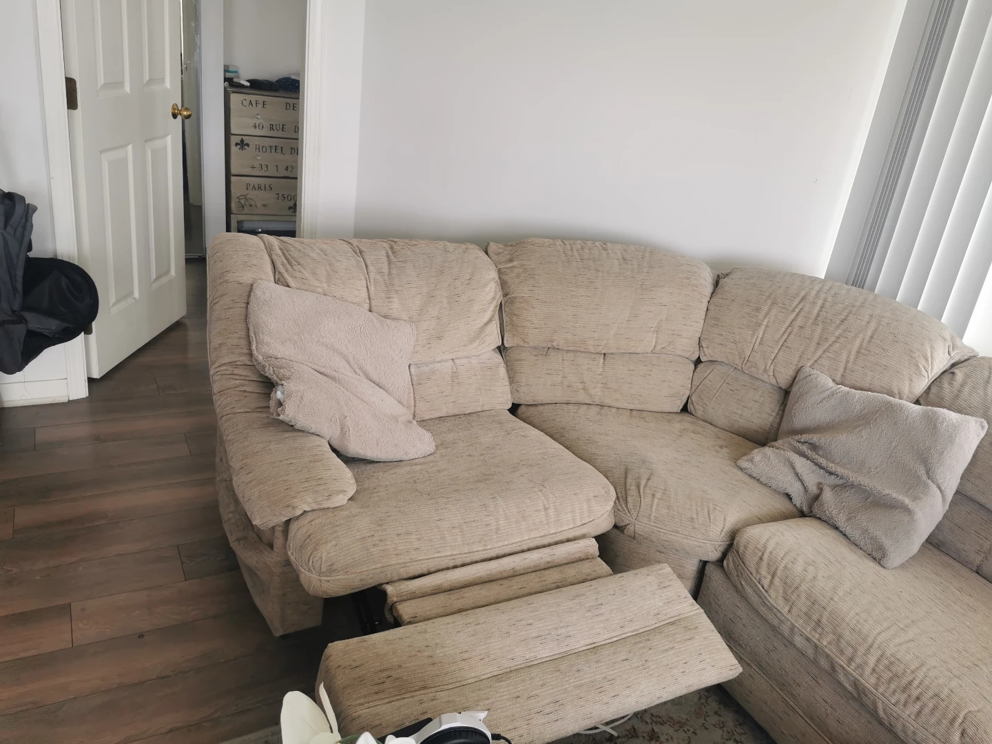 Beige Reclining Sectional Sofa - photo 4