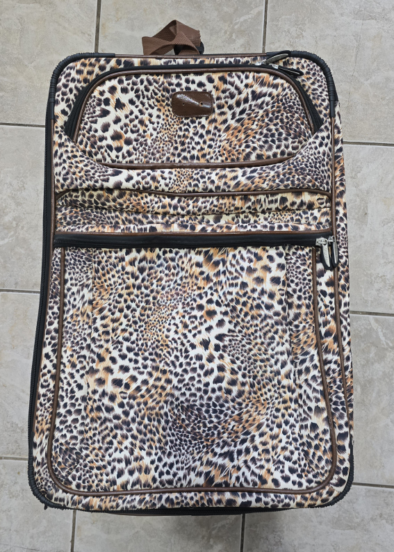 Luggage - photo 2