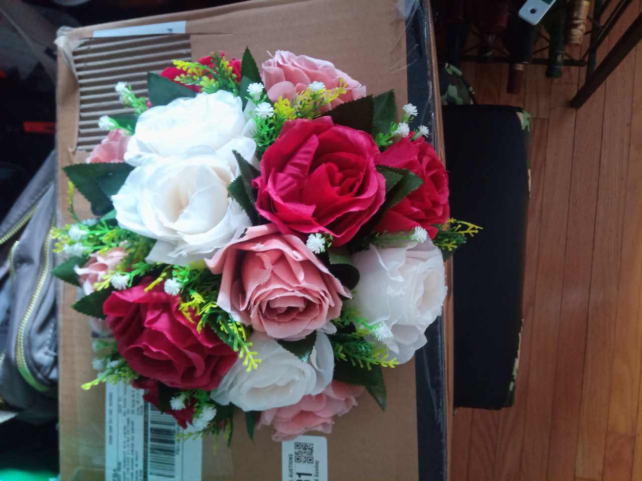 10 Artificial Rose Bouquet