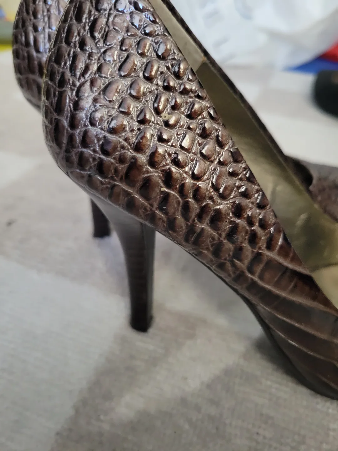 Nine West Women's Brown Snakeskin Heels - Size 7M image indicator(4)