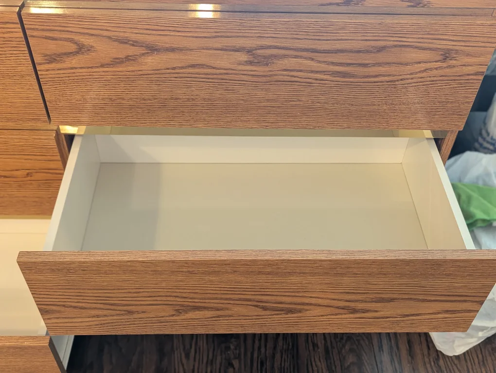 Vintage Wooden Dresser with Arch Mirror image indicator(3)