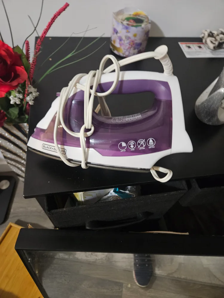 Black+Decker Iron💚 image indicator(3)