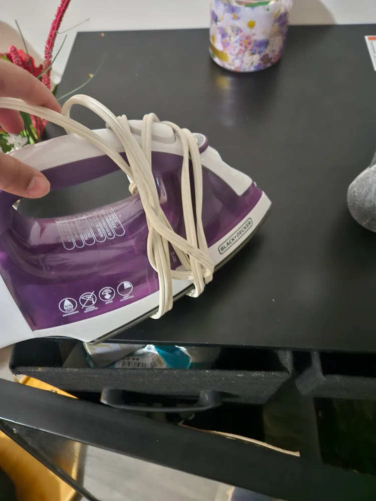 Black+Decker Iron💚 image indicator(4)