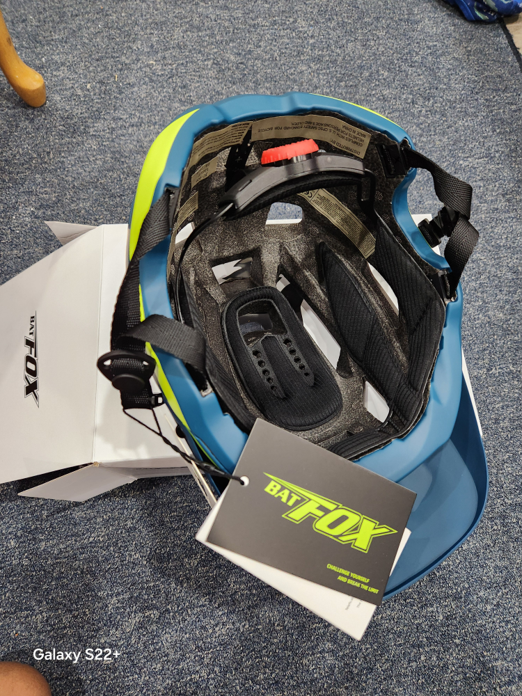 Bat Fox Cycling Helmet - Blue/Black/Lime