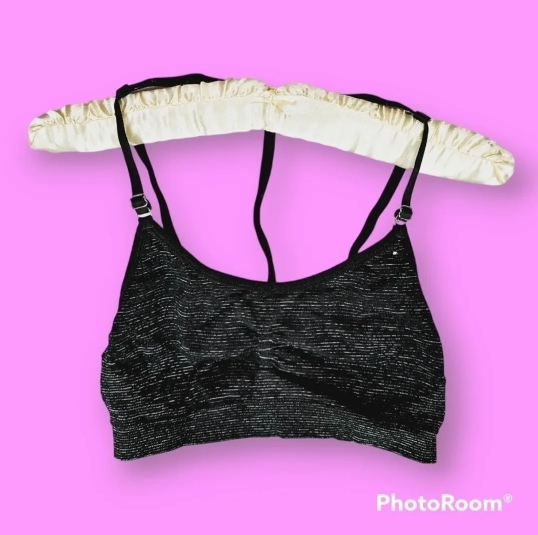 Ardem Move Sports Bra Black and Grey Pinstripe Size Medium-Large thumbnail