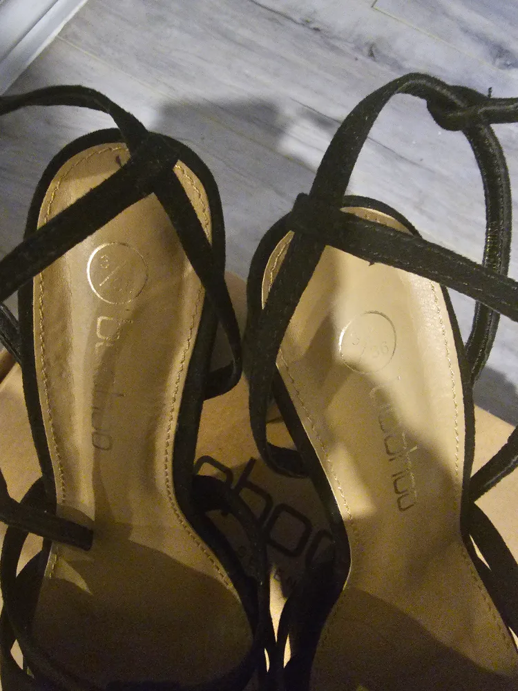 Boohoo Black Suede Bow Heels image indicator(3)