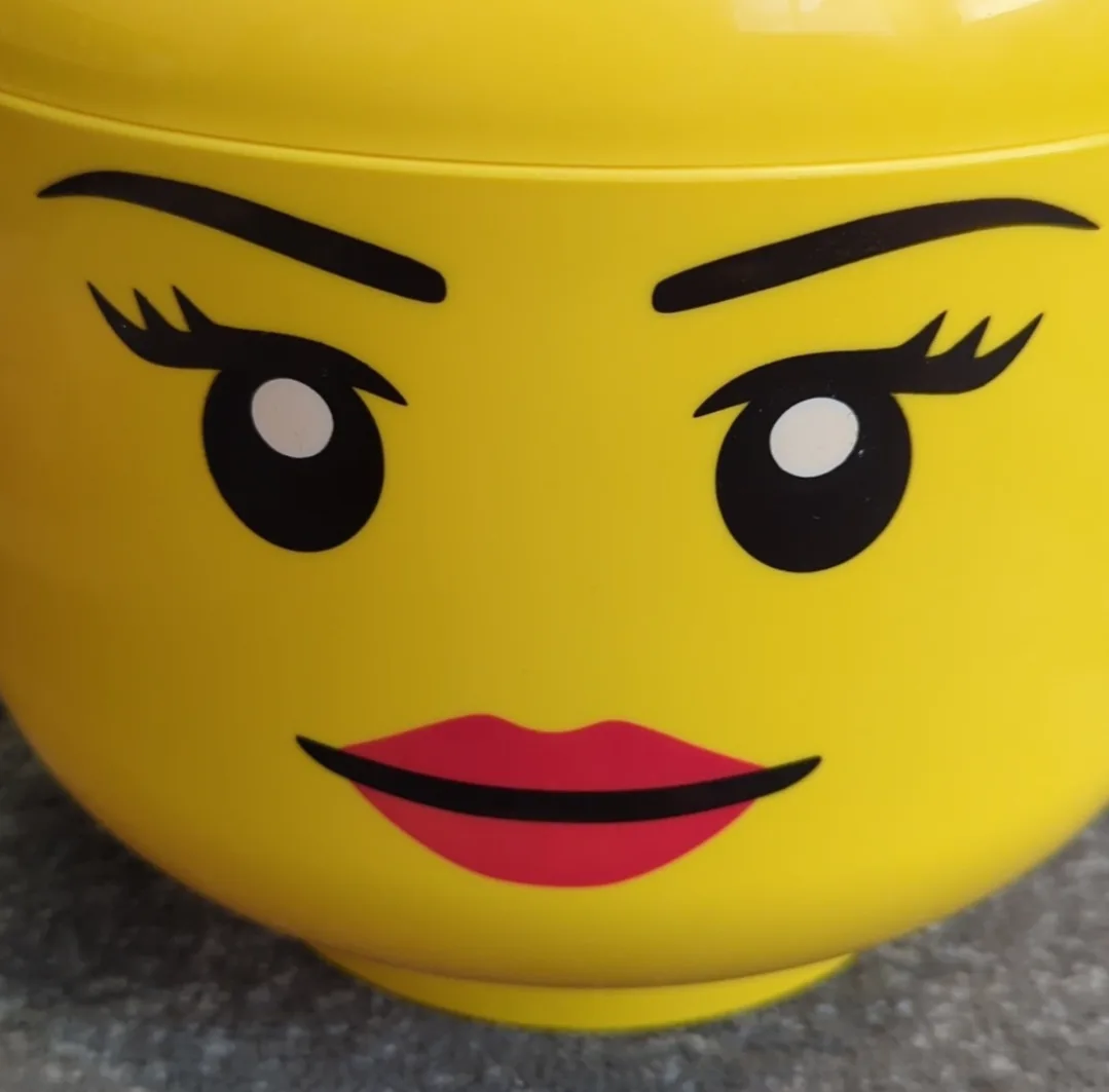 LEGO Yellow Minifigure Head Storage Container image indicator(2)