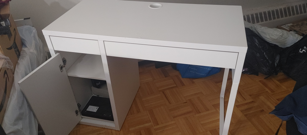 IKEA Desk - photo 3