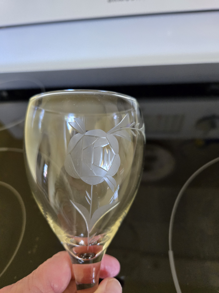 Set of Four Etched Glass Wine Glasses - photo 3