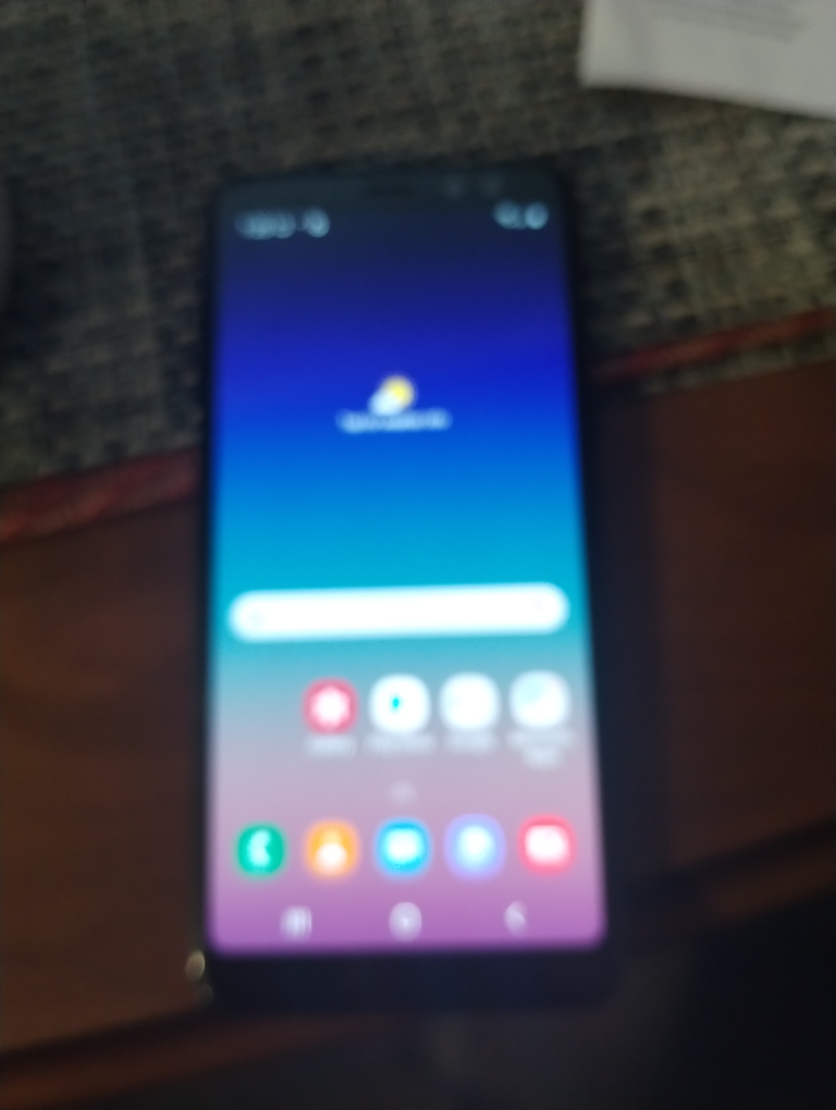 Samsung Galaxy A8 - photo 2