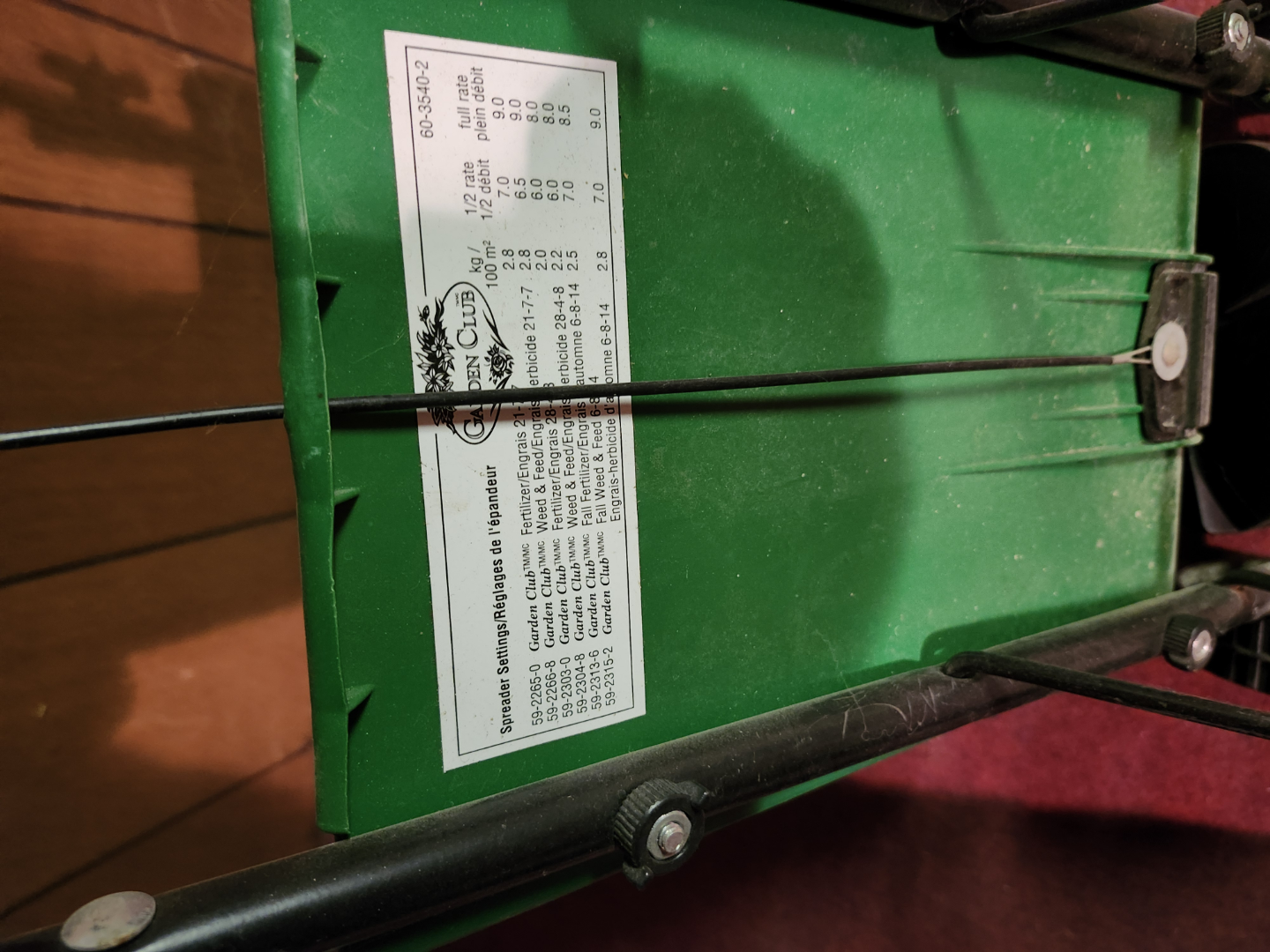 Garden Club Broadcast Spreader - photo 2