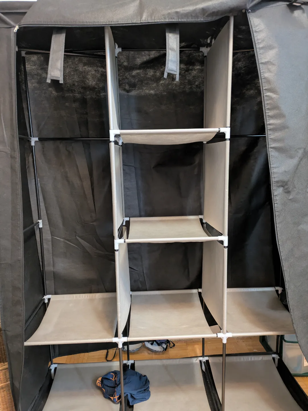 Portable Fabric Wardrobe Closet Organizer image indicator(2)