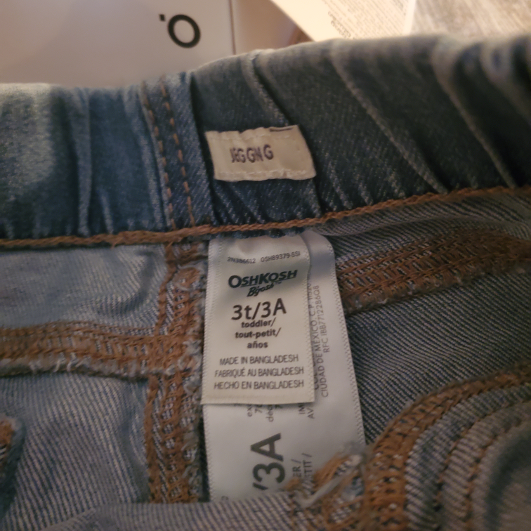 OshKosh B'Gosh Girls' 3T Jeans - Two Pairs! - photo 3