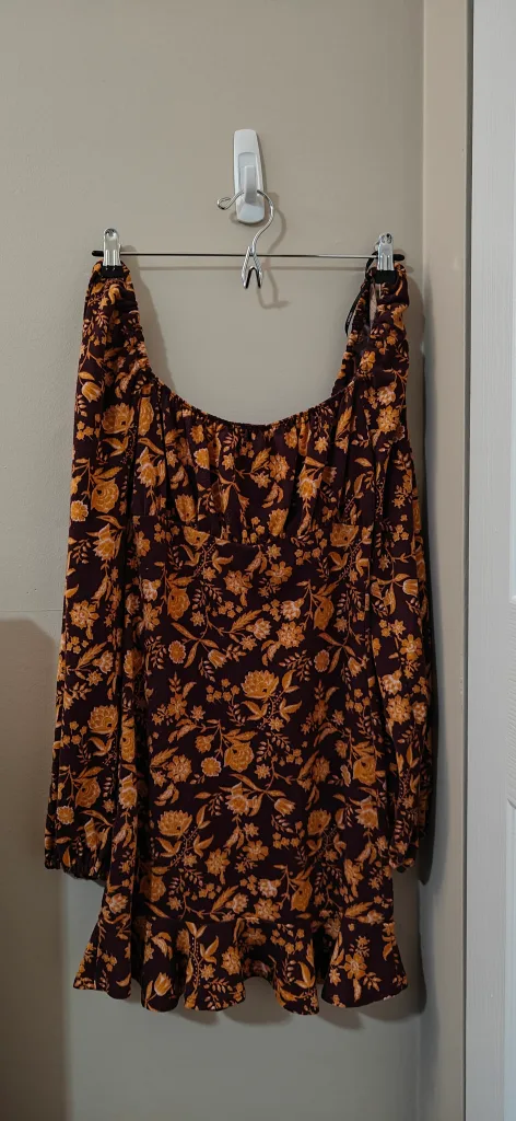 Forever 21 Mustard Floral Mini Dress💖🧡 image indicator(3)