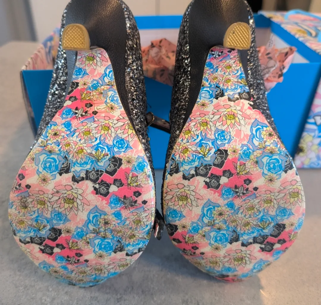 Irregular Choice Shimmer Black Heels - Size 38 image indicator(5)