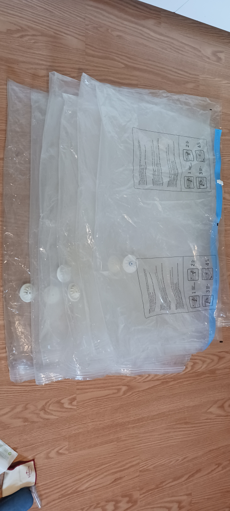 6 Pack Space Saving Vacuum Storage Bags