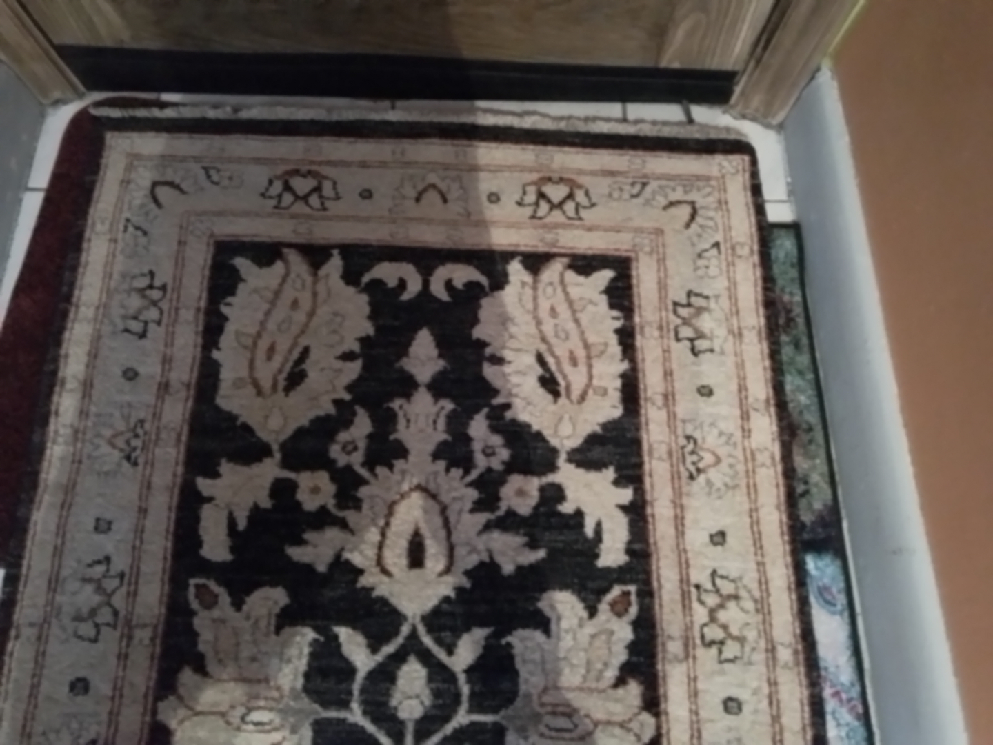A Great Sultanabad Design Carpet - photo 4