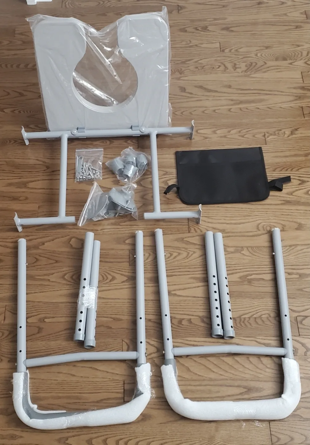 Adjustable Raised Toilet Seat image indicator(3)