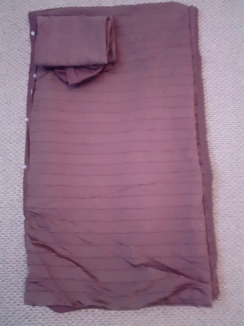 Brown quilted duvet cover with 2 pillowcases thumbnail