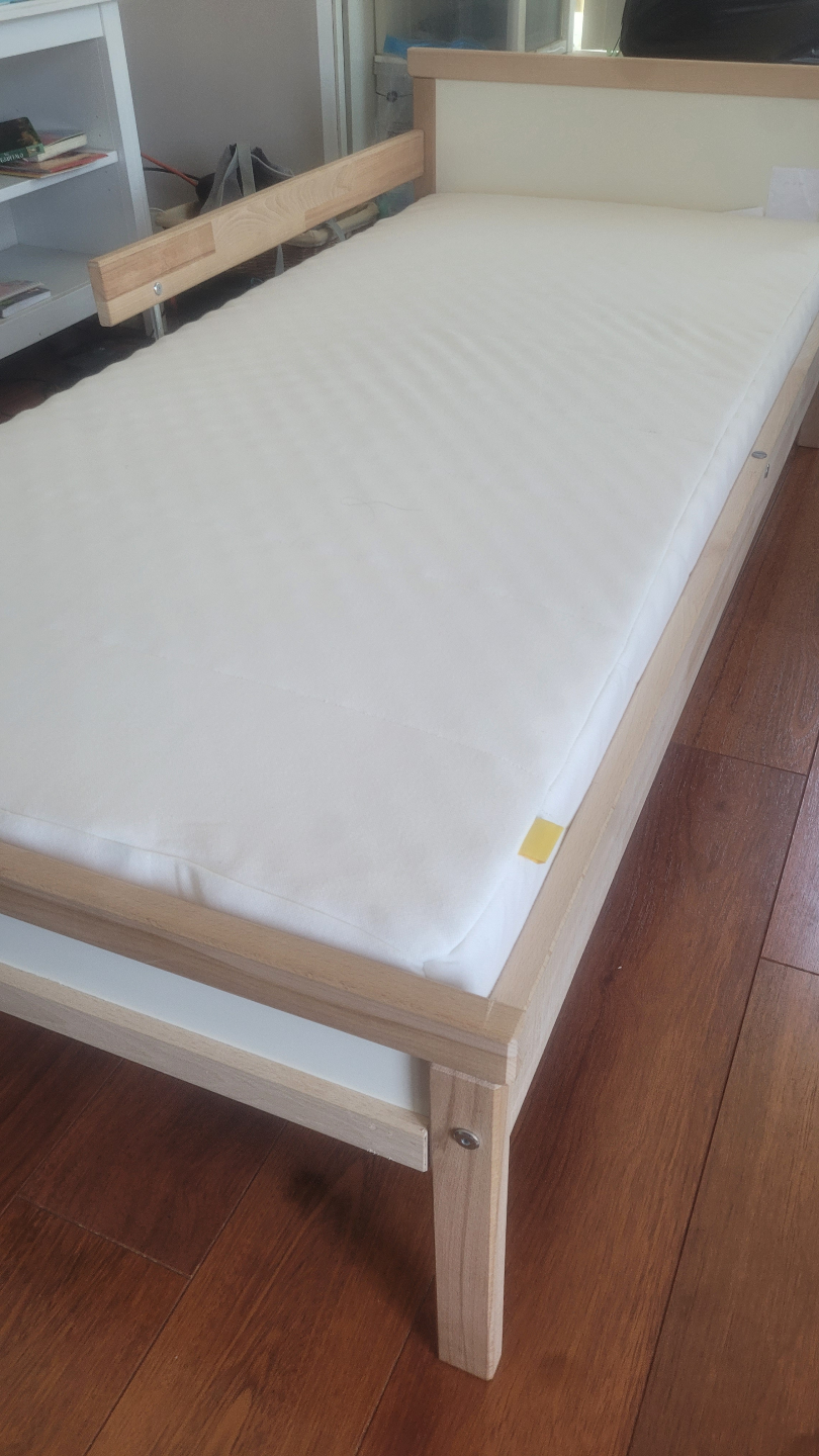 IKEA Luroy Toddler Bed Frame with Slats + Mattress - photo 2