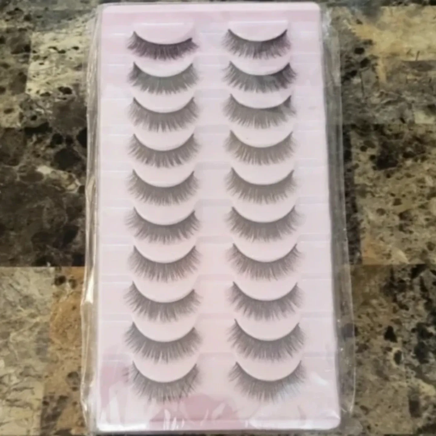 False Lashes - 10 Piece Set image indicator(5)