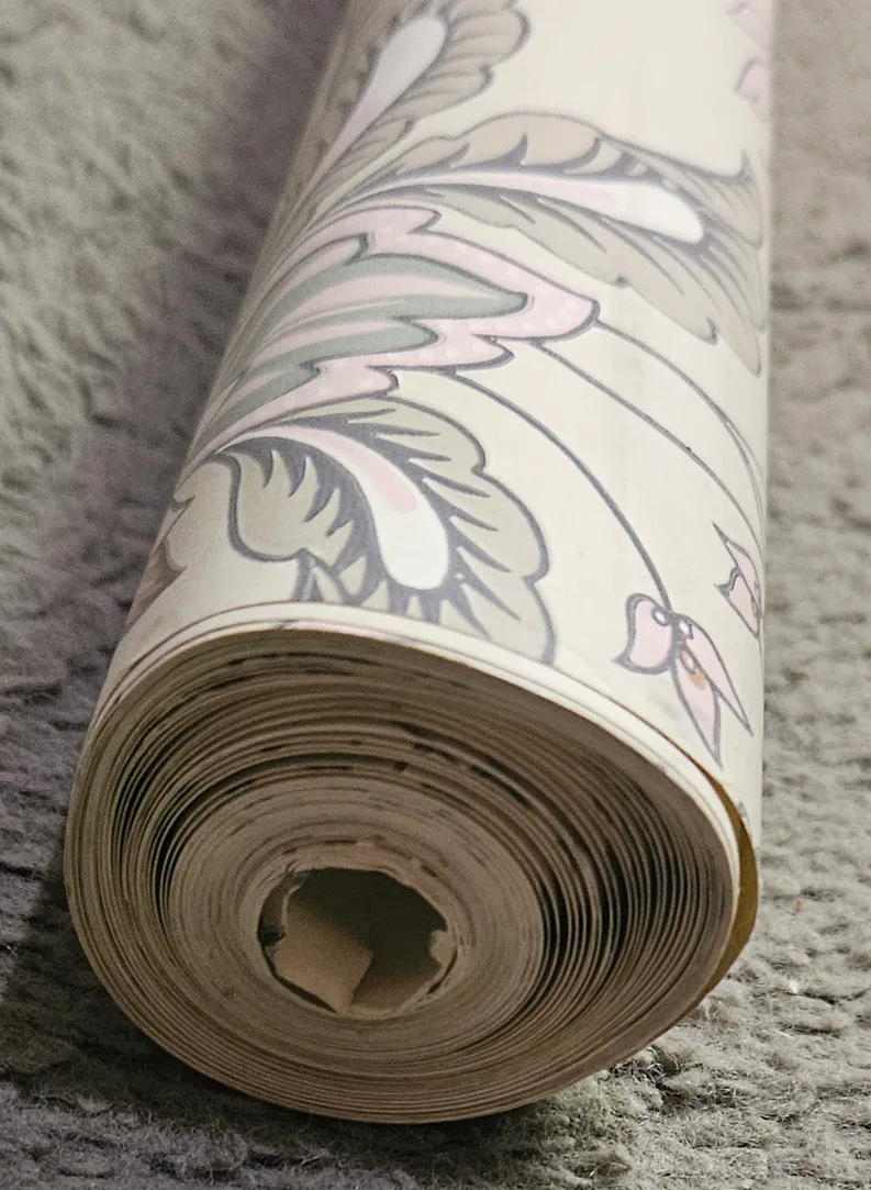 Floral Wallpaper Roll - Beige, Pink, and Green image indicator(2)