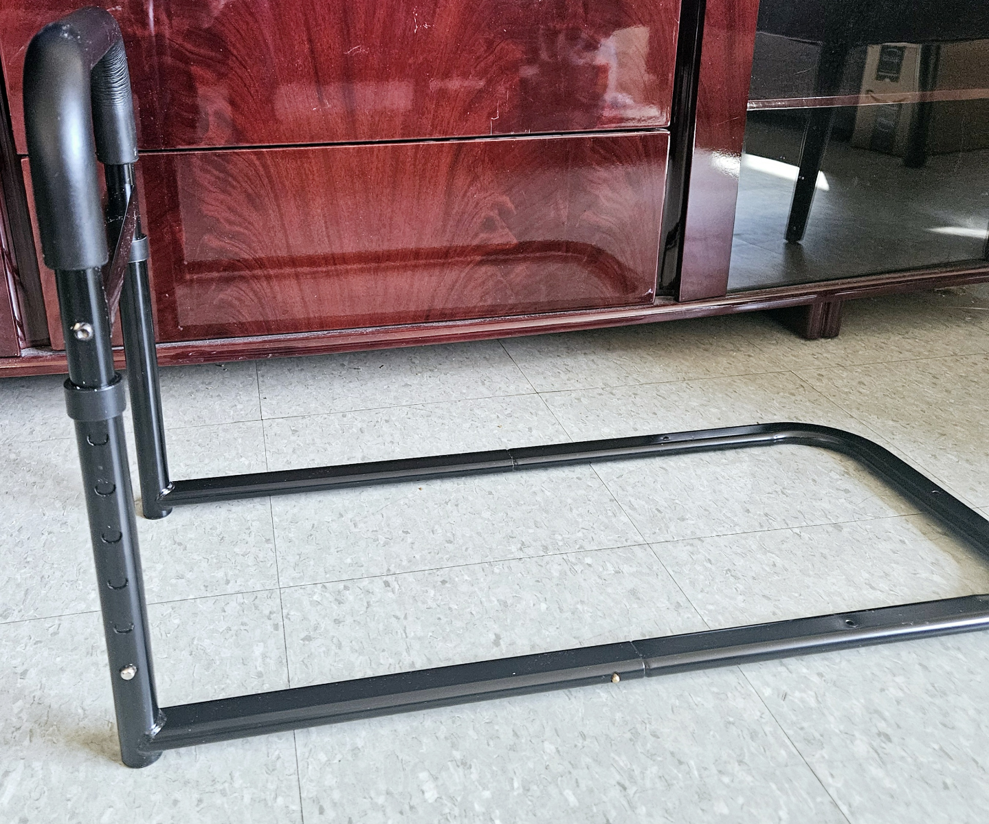 Adjustable Black Metal Bed Assist Handle - photo 5