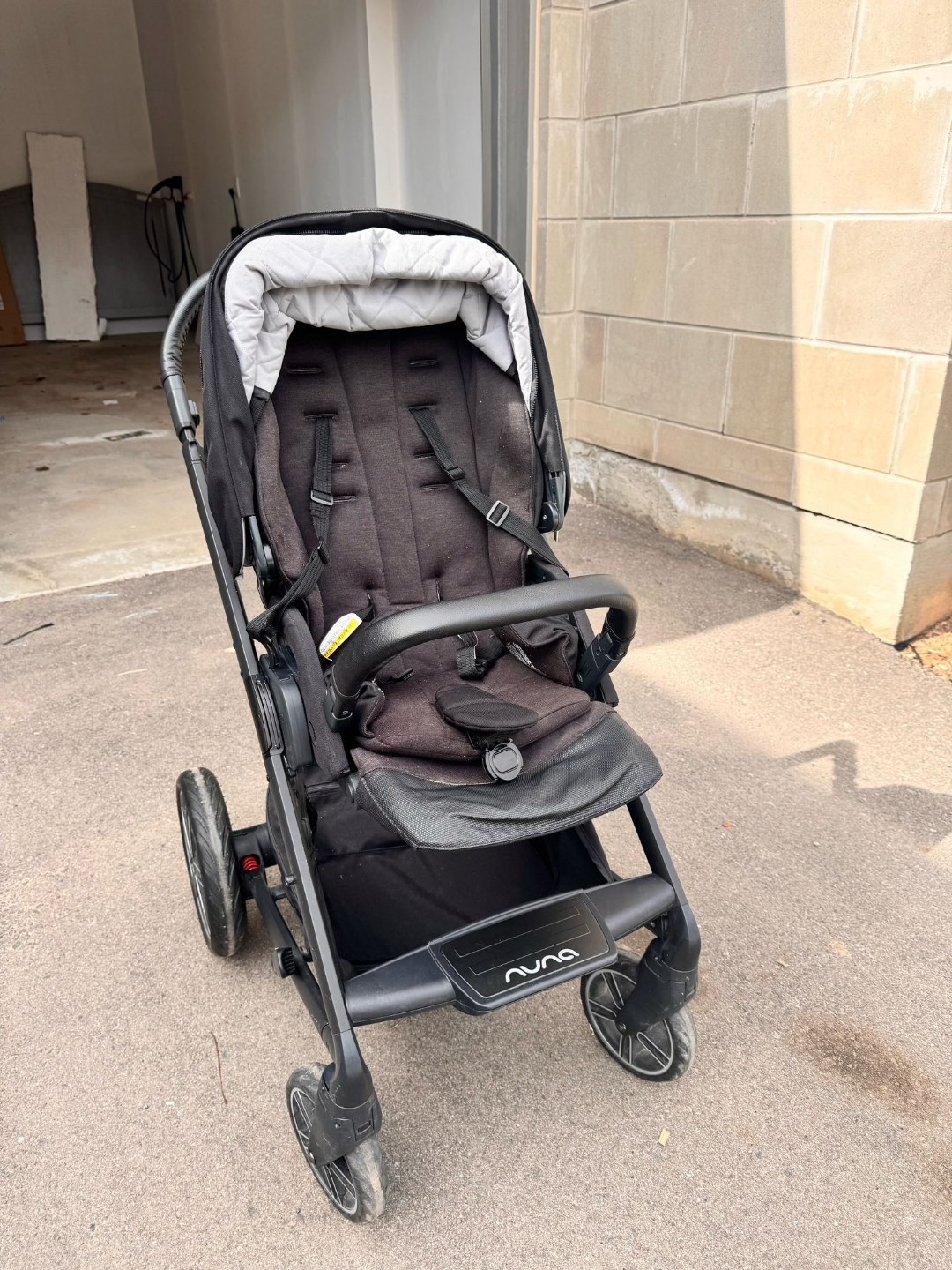 Nuna Mixx Stroller - Black - photo 2