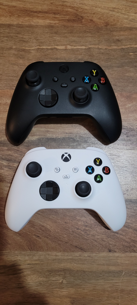 Xbox Series X Controllers - Black and White