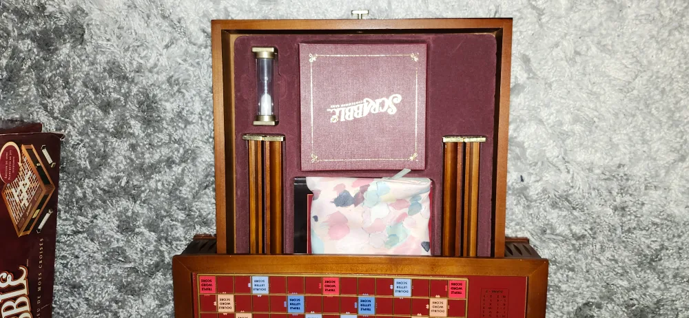 Premier wood Scrabble Crosswood Game set image indicator(3)