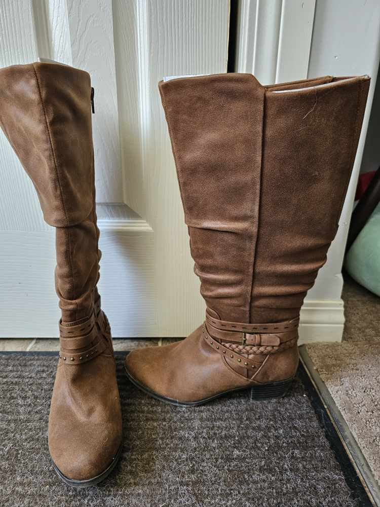 Denver Hayes Brown Leather Boots - Size 7 1/2 M