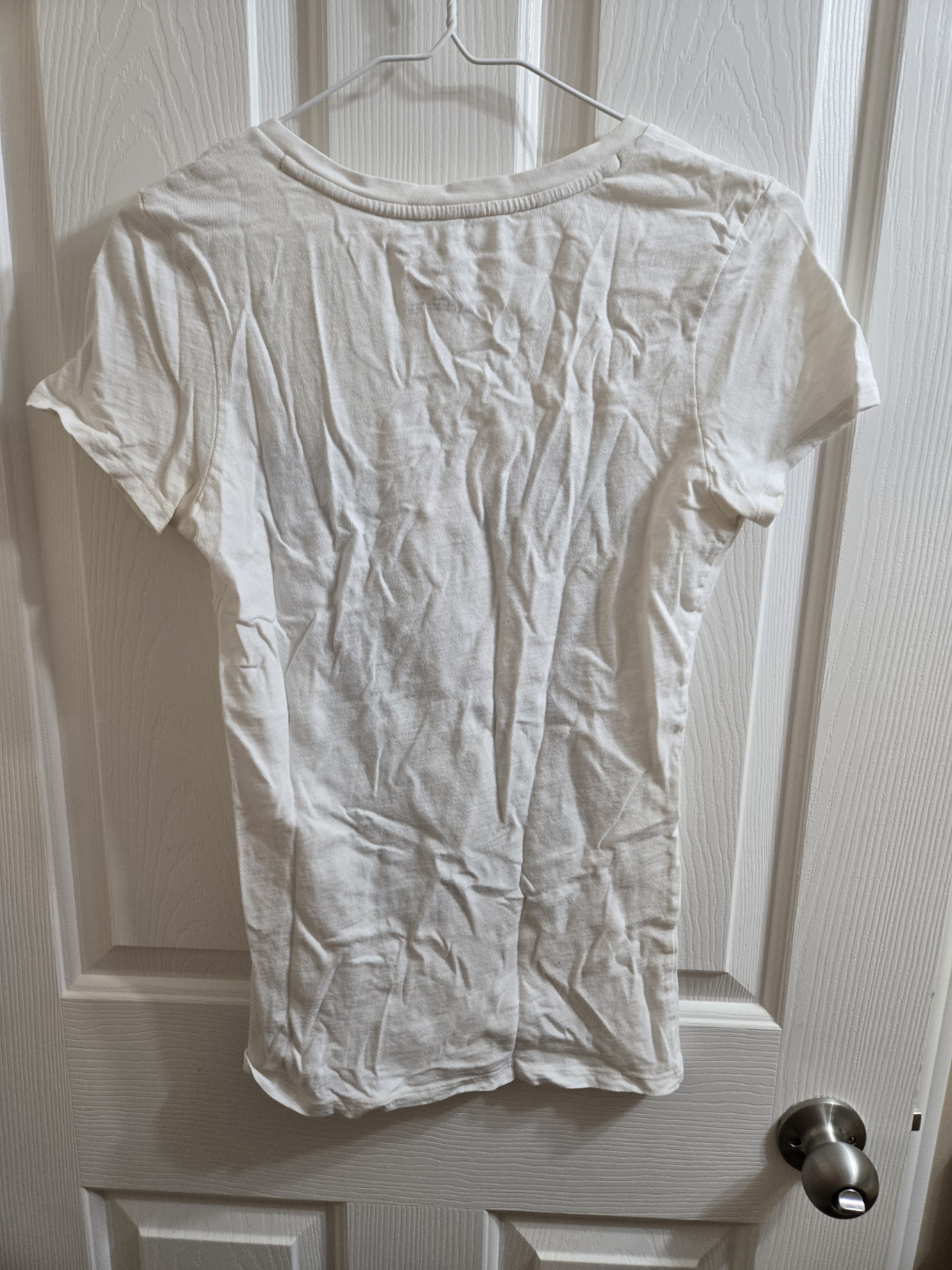 American Eagle Outfitters graphic tee - photo 2