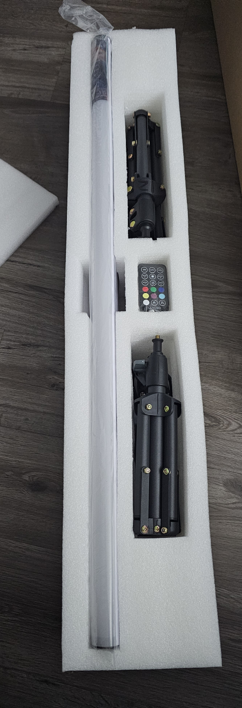 4x RGB LED Light Tubes with Tripods & Remotes - photo 3