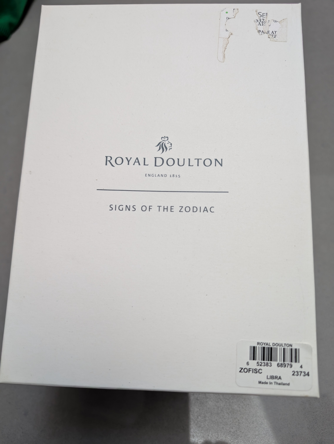 Royal Doulton Libra Figurine - Signs of the Zodiac - photo 3