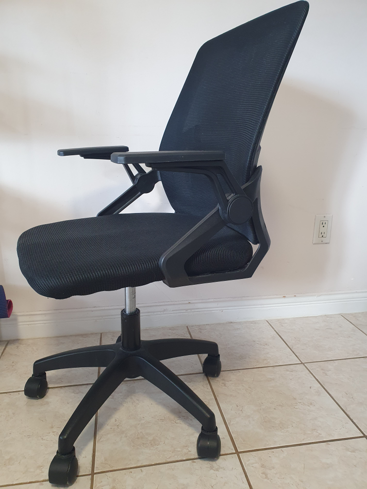 Black Mesh Office Chair with Adjustable Arms - photo 4