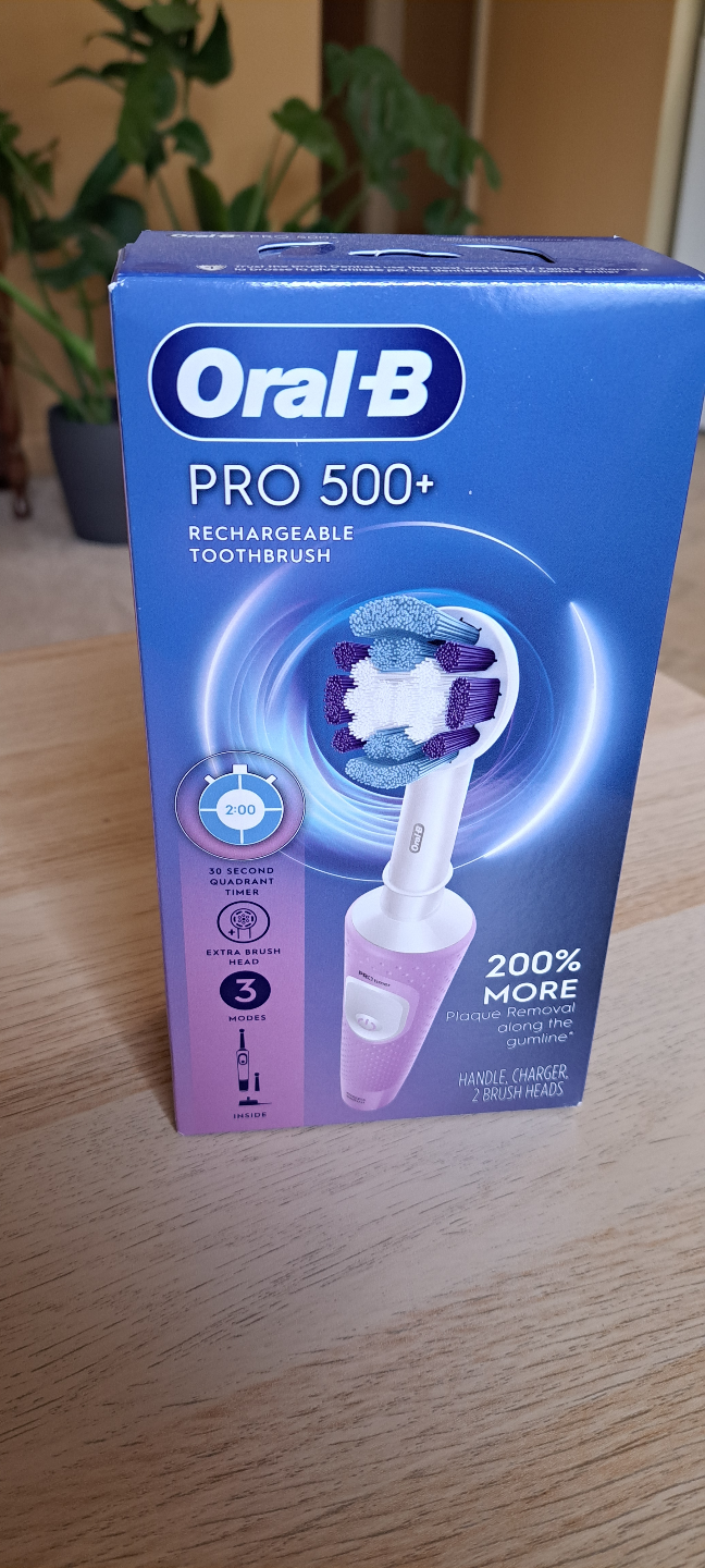 Oral-B PRO 500+ Rechargeable Electric Toothbrush Lilac - photo 2