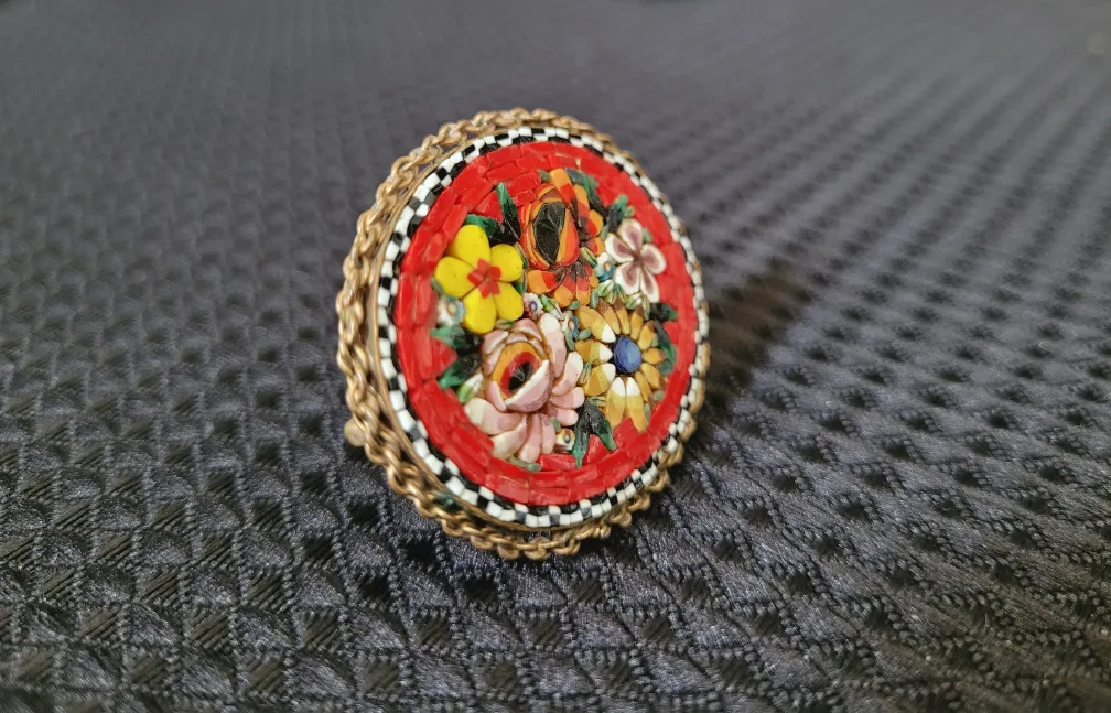 Antique Italian Micro Mosaic Brooch image indicator(2)