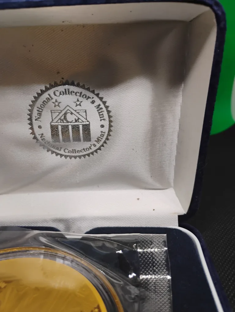 National Collector's Mint Gold Coin Tribute image indicator(3)