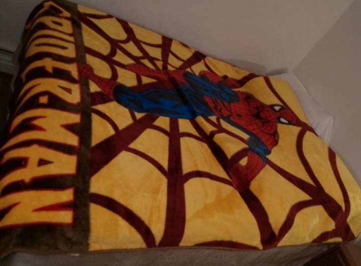 Spider-Man Fleece Blanket - photo 3